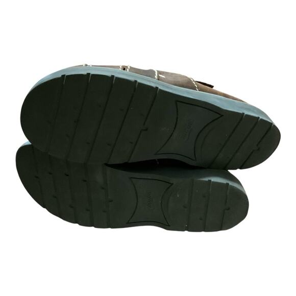 Y2K Candie's Brown Mules with Woven Leather Design - Picture 3 of 4